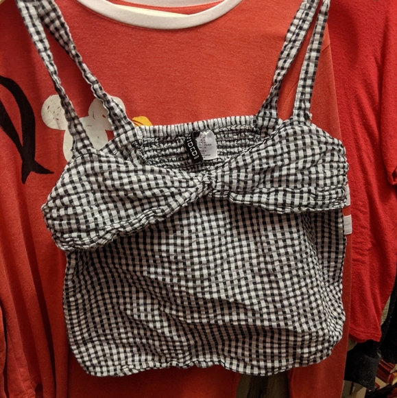 Black and white gingham h&m crop tank top - Picture 4 of 5